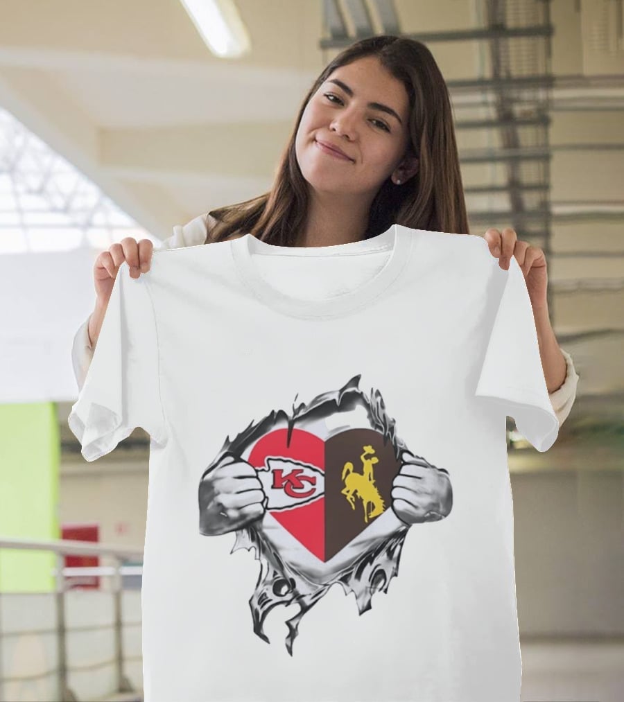 Kansas City Chiefs Wyoming Cowboys Heart Fan Pride Combination T-Shirt