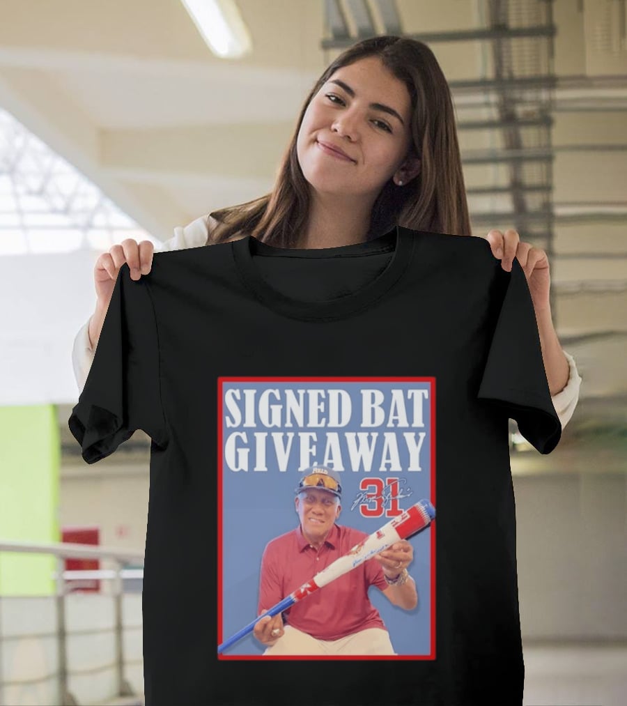 Ferguson Jenkins Signed Bat Giveaway 31 Autograph Event T-Shirt