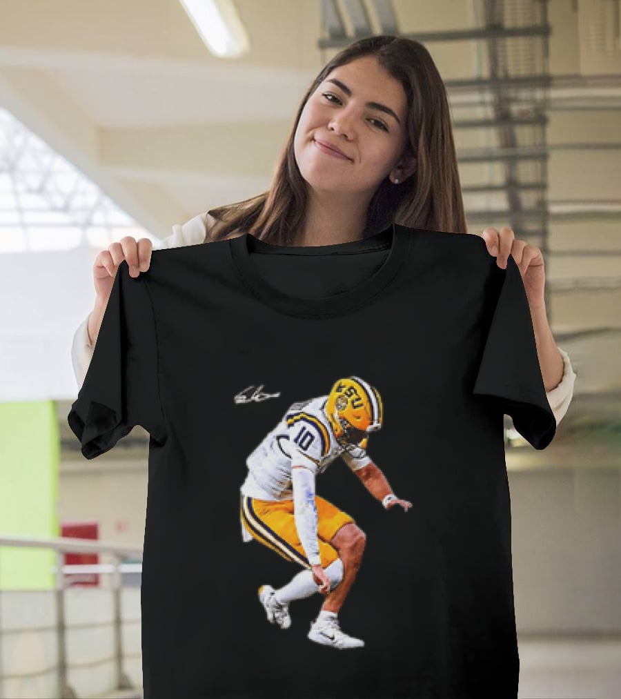 Garrett Nussmeier LSU Tigers Football Quarterback Action Play T-Shirt