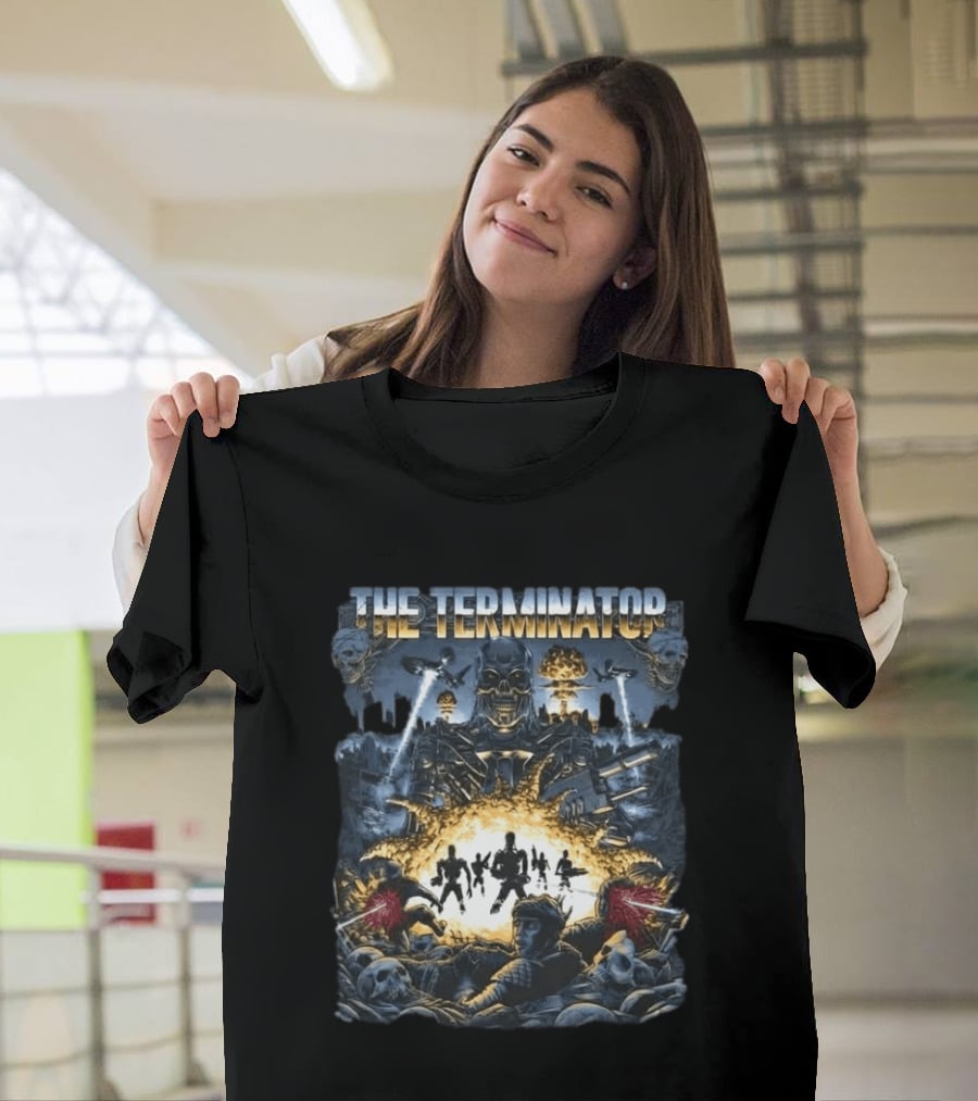 The Terminator Explosive Battle Scene Skull Motif With 800 Endoskeleton T-Shirt