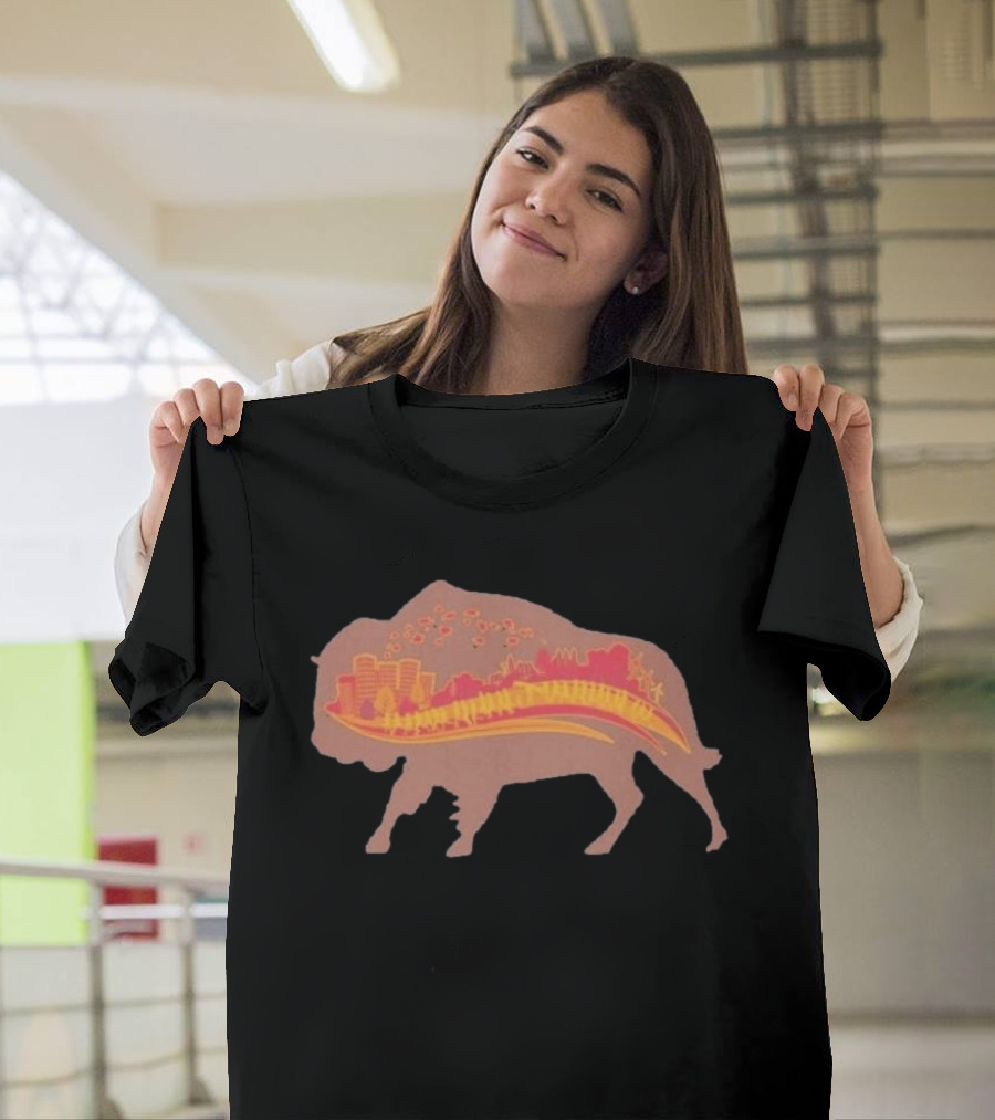 131st Annual YMCA Turkey Trot Thanksgiving Buffalo New York 2026 Runner Buffalo Silhouette Cityscape T-Shirt