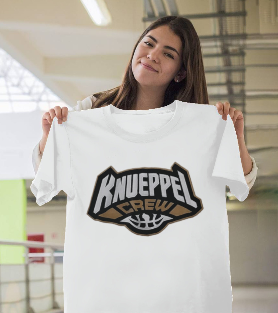 Knueppel Crew Basketball Team T-Shirt
