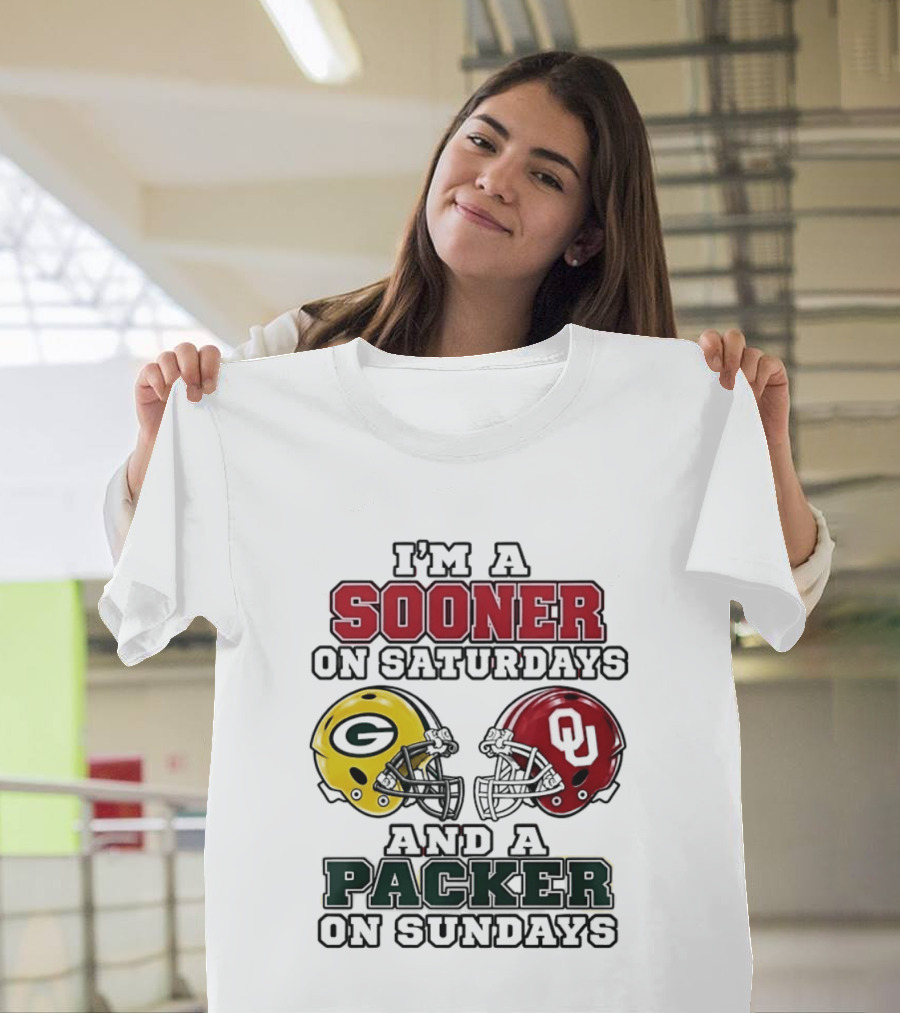 I'm A Sooner On Saturdays And A Packer On Sundays Football Fan Helmets T-Shirt