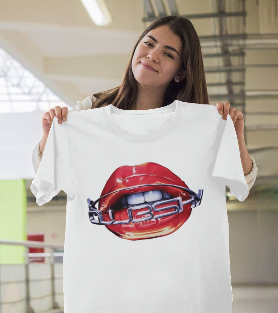 Chicago Cubs Lips Y2K MLB Baseball Chrome Letters T-Shirt