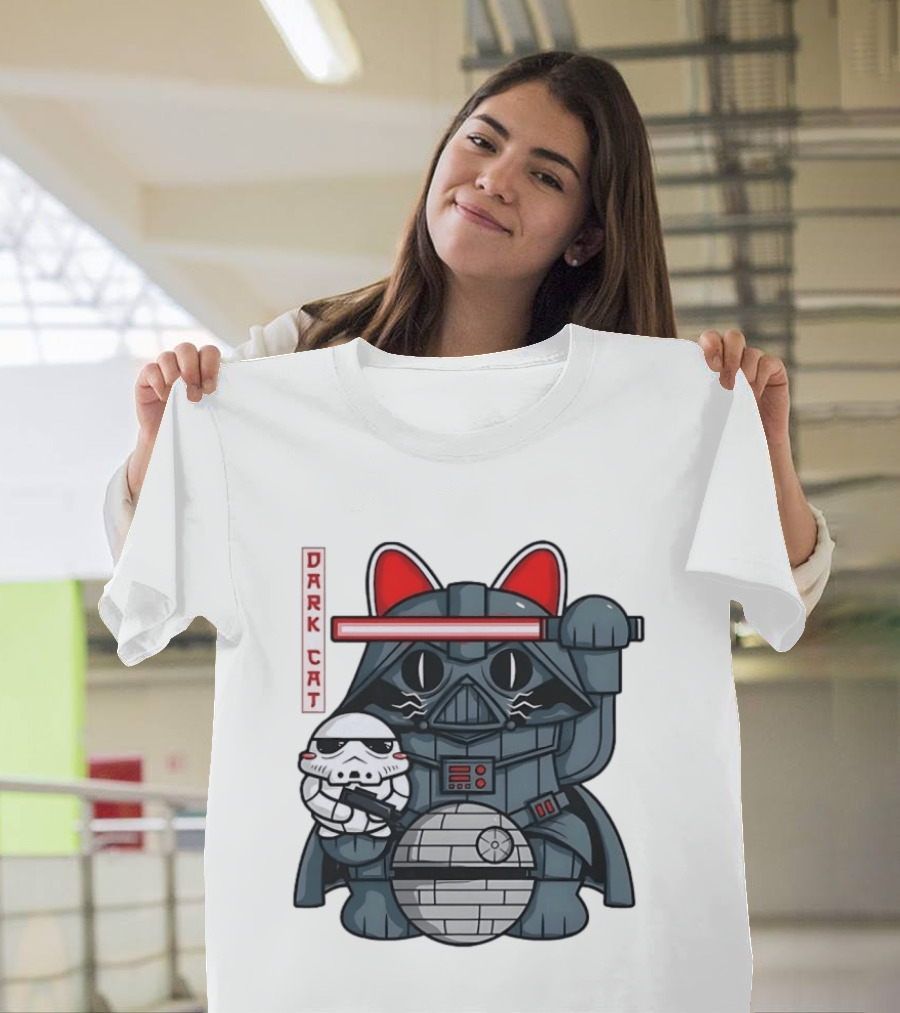 Dark Cat Vader Star Wars Cat Holding Stormtrooper Helmet T-Shirt