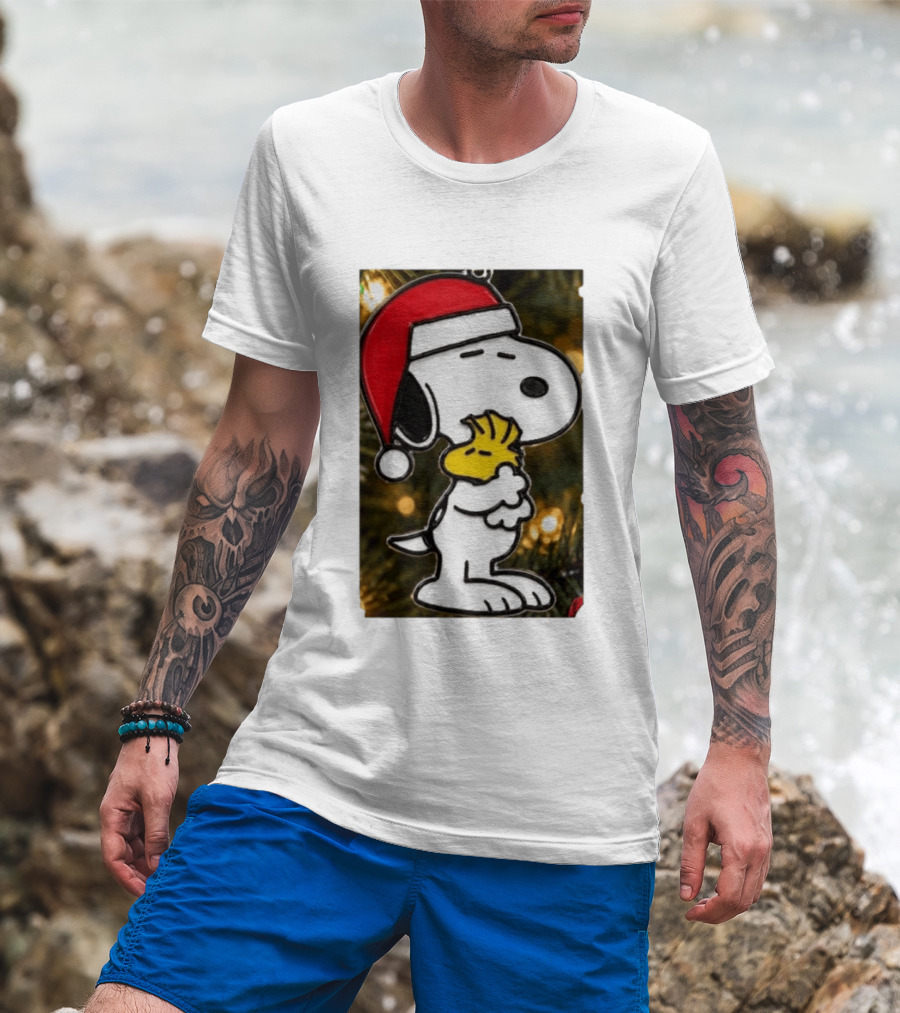 Snoopy Woodstock Christmas Hugging Best Holiday Gift Peanuts T-Shirt
