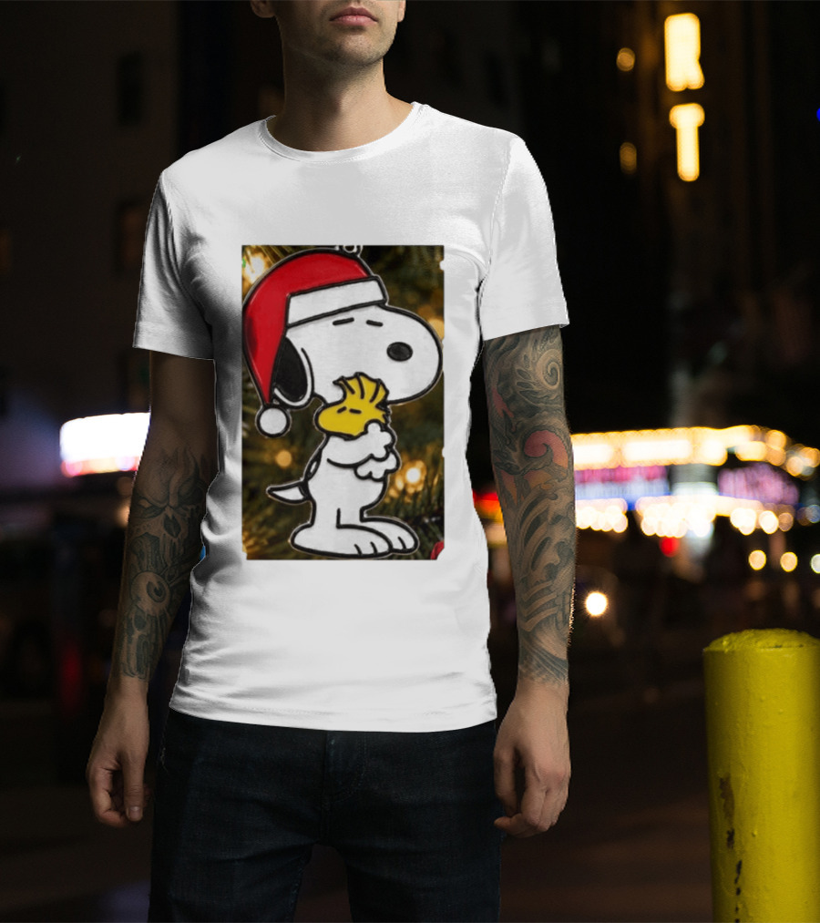 Snoopy Woodstock Christmas Hugging Best Holiday Gift Peanuts T-Shirt
