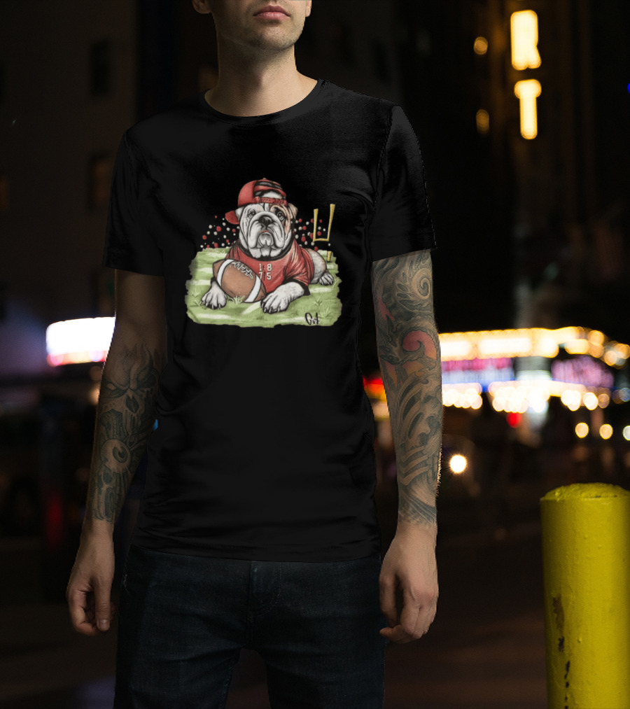 Georgia Bulldogs Football 1875 Bulldog With Cap And Football T-Shirt