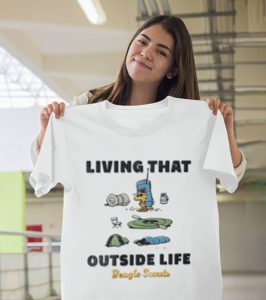 Living That Outside Life Beagle Scouts Woodstock Camping Est 1974 Distressed Cartoon T-Shirt
