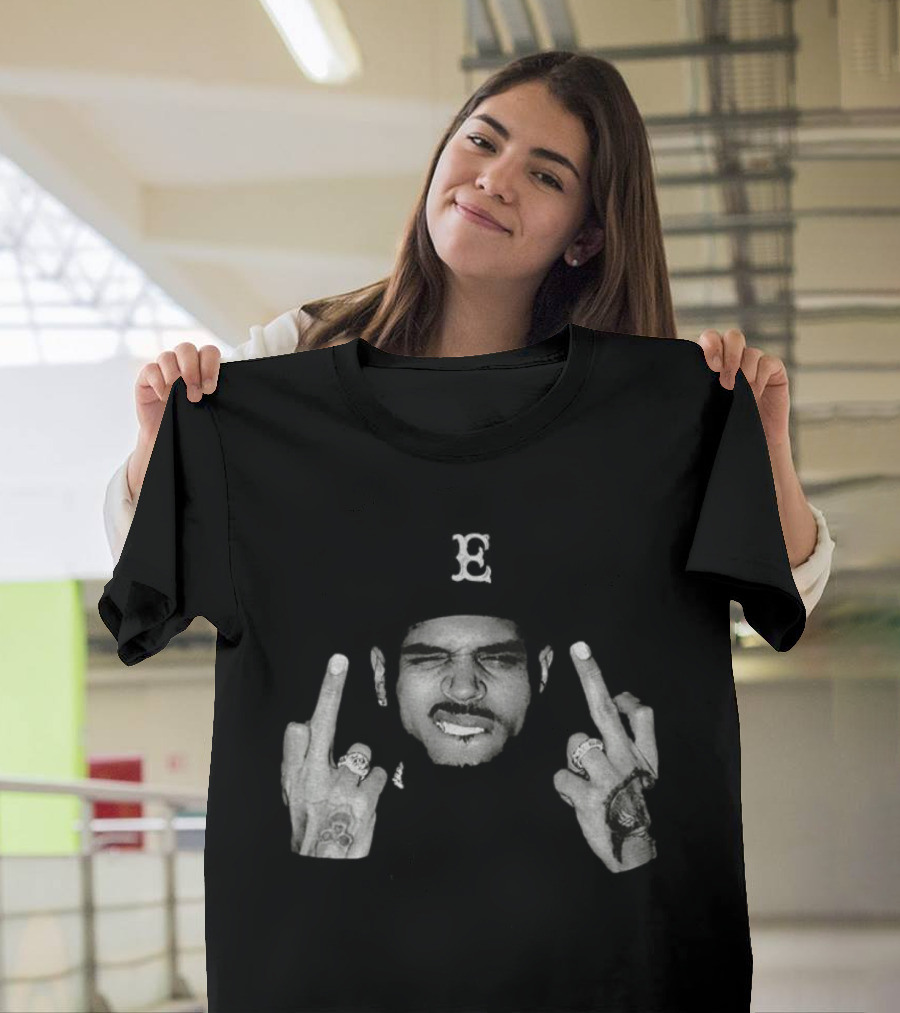 Usher Chris Brown Tour Middle Finger Gesture T-Shirt