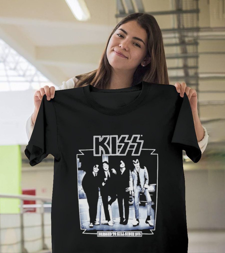 Kiss Dressed To Kill Since 1975 Rock Music Band T-Shirt