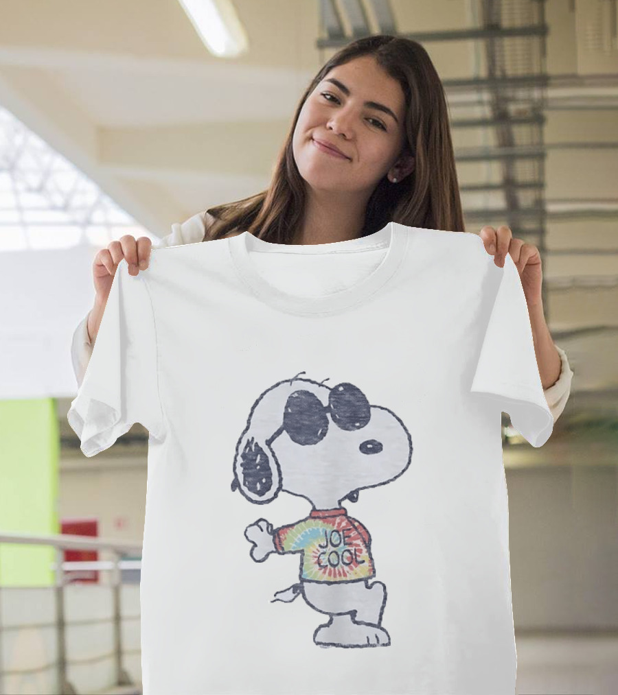 Joe Cool Snoopy Tie Dye Peanuts T-Shirt