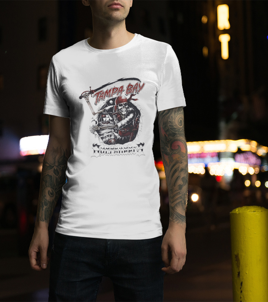 Tampa Bay Buccaneers Skeleton Pirate T-Shirt