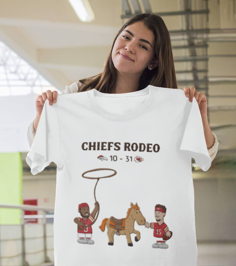 Patrick Mahomes Travis Kelce Chiefs Rodeo 10 31 Broncos T-Shirt