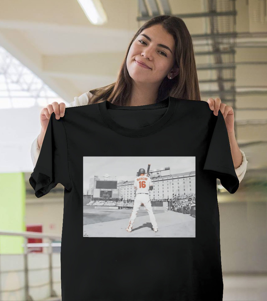 Baltimore Orioles Trey Mancini 16 Batting Camden Yards T-Shirt