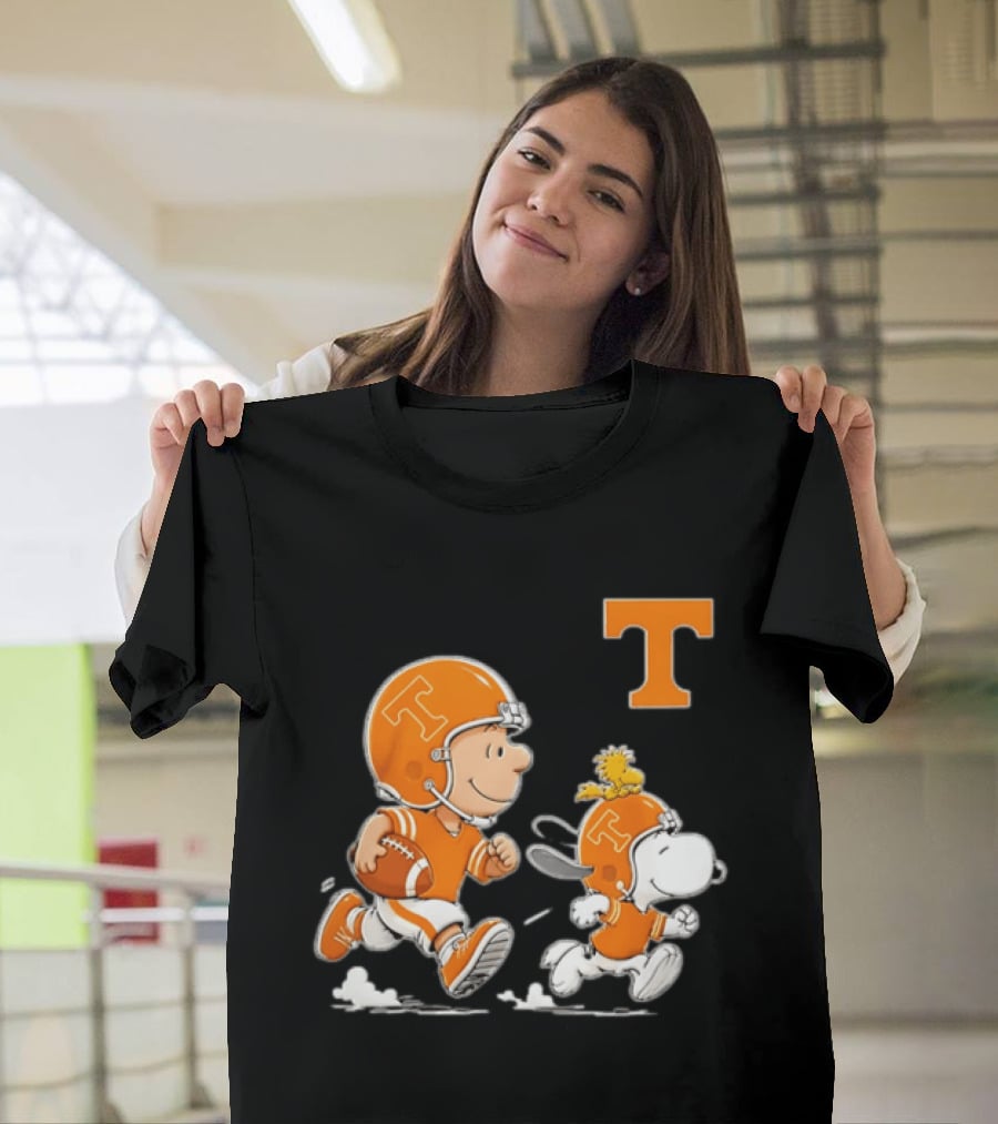 Charlie Brown Snoopy Woodstock Tennessee Volunteers Football 2026 T-Shirt