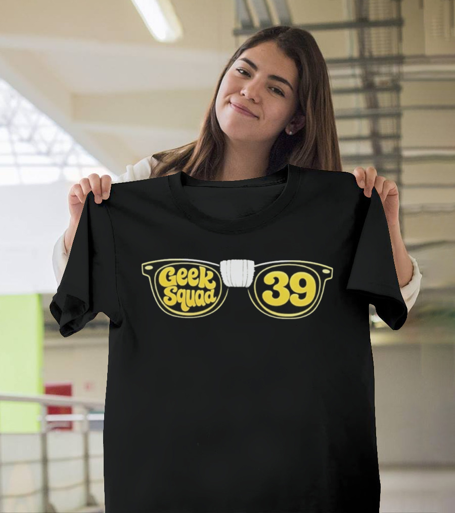 Geek Squad 39 Glasses Retro Tech Support T-Shirt