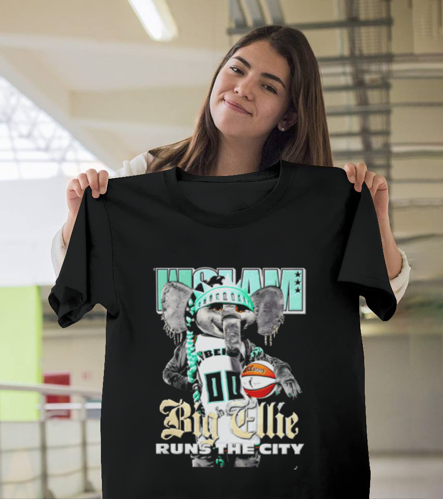 New York Liberty Big Ellie Runs The City Statue Crown Basketball T-Shirt