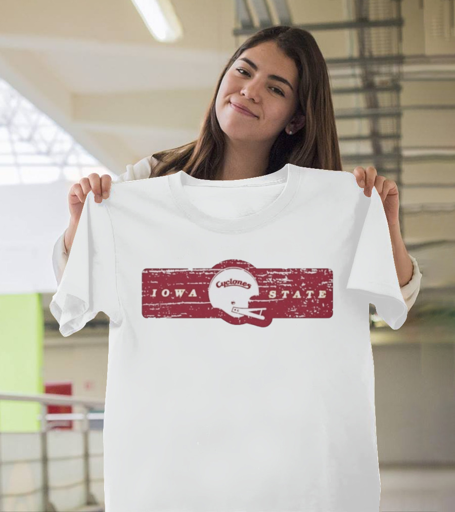 Distressed Vintage Iowa State Cyclones Football Helmet T-Shirt