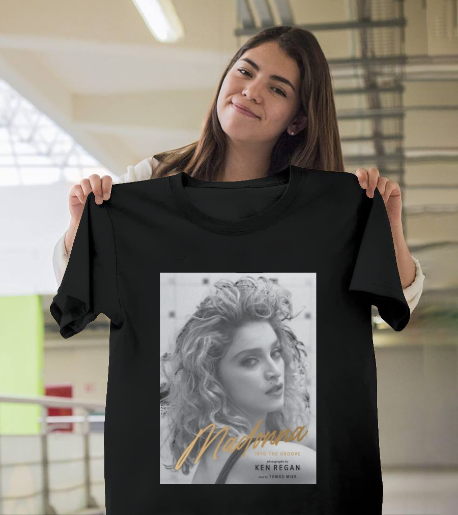 Madonna Into The Groove Photography By Ken Regan Text By Tomás Mier T-Shirt