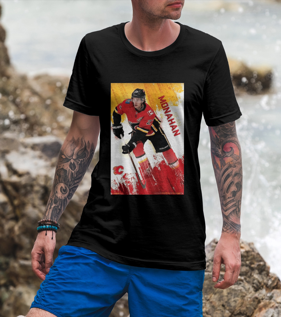 Sean Monahan Calgary Flames NHL Hockey Action T-Shirt