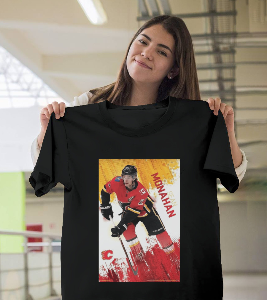Sean Monahan Calgary Flames NHL Hockey Action T-Shirt