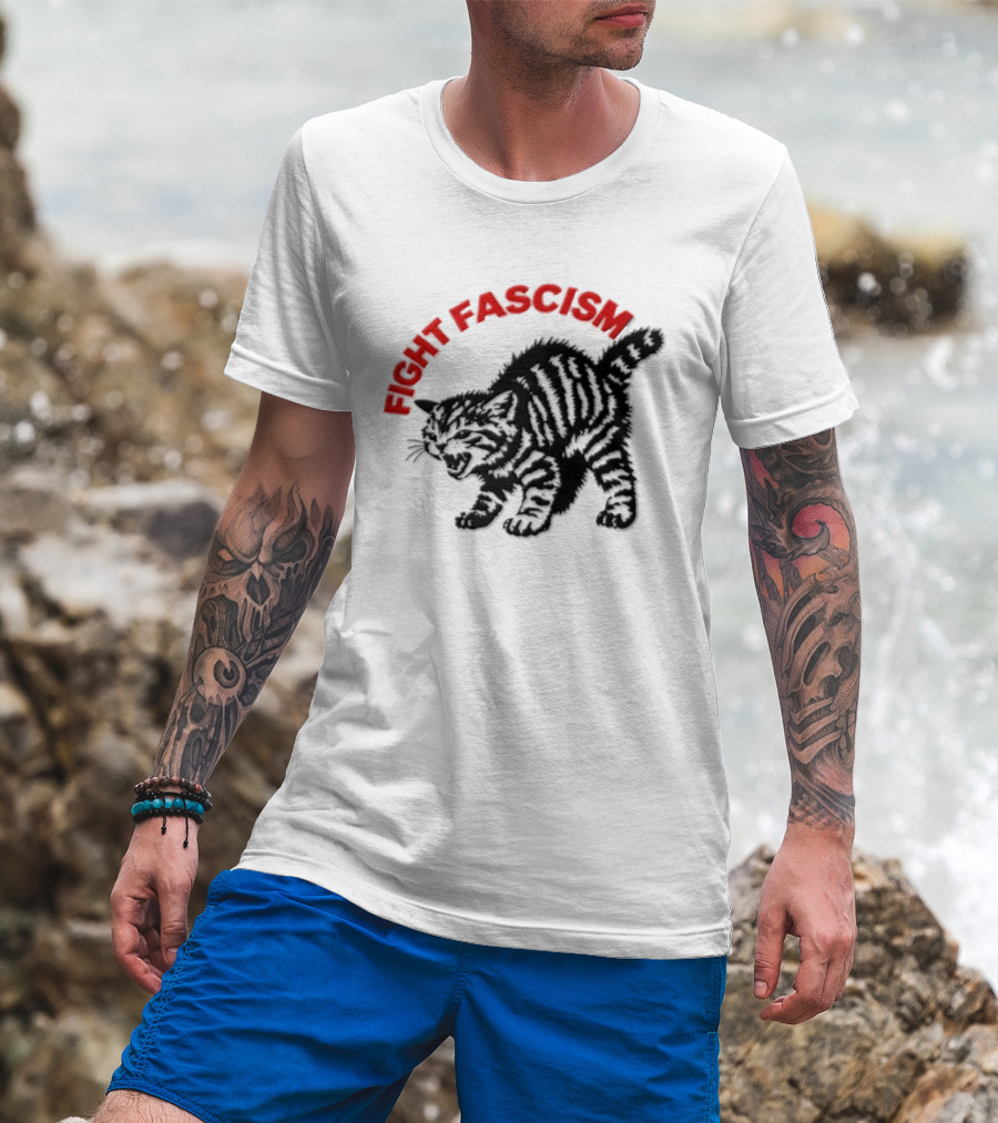 Hissing Striped Kitten Fight Fascism Arched T-Shirt