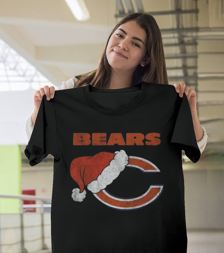 Chicago Bears Santa Hat Christmas 2026 T-Shirt
