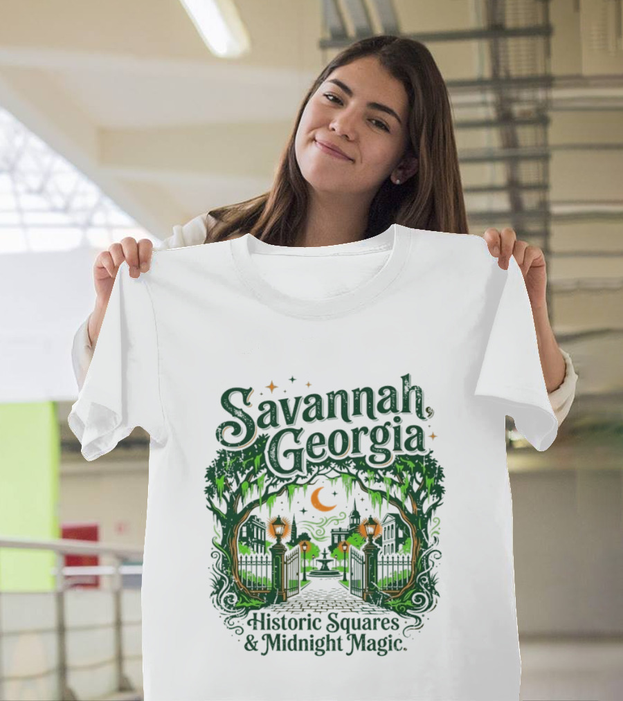 Savannah Georgia Historic Squares Midnight Magic Crescent Moon And Lanterns T-Shirt
