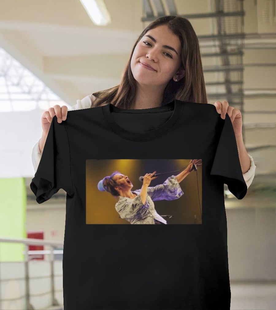 Catherine Ringer Iconic French Pop Performance Dynamic Stage Presence T-Shirt