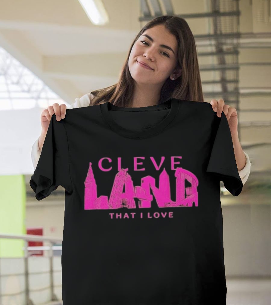 Cleveland Landmarks That I Love Pink Skyline T-Shirt