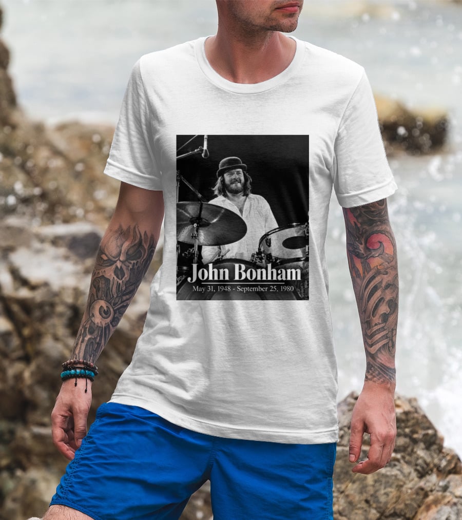 John Bonham May 31 1948 September 25 1980 Drummer Tribute Black And White Photo T-Shirt