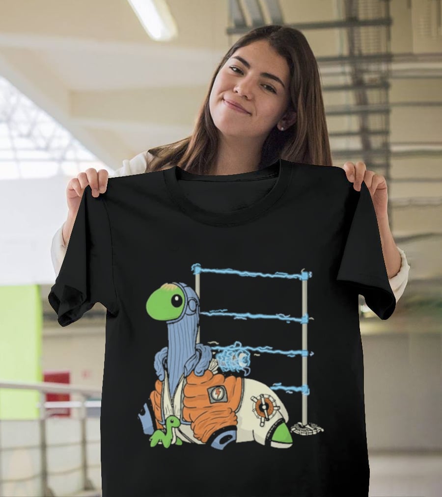 Wattson Nessie Apex Legends Character With Baby Nessie And Fences T-Shirt