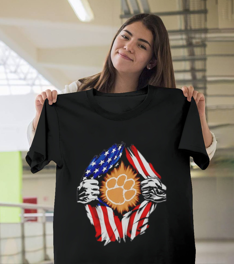 Clemson Tigers Paw Print Ripped American Flag T-Shirt