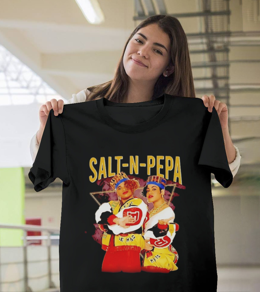Salt N Pepa Iconic 90s Hip Hop Fashion T-Shirt