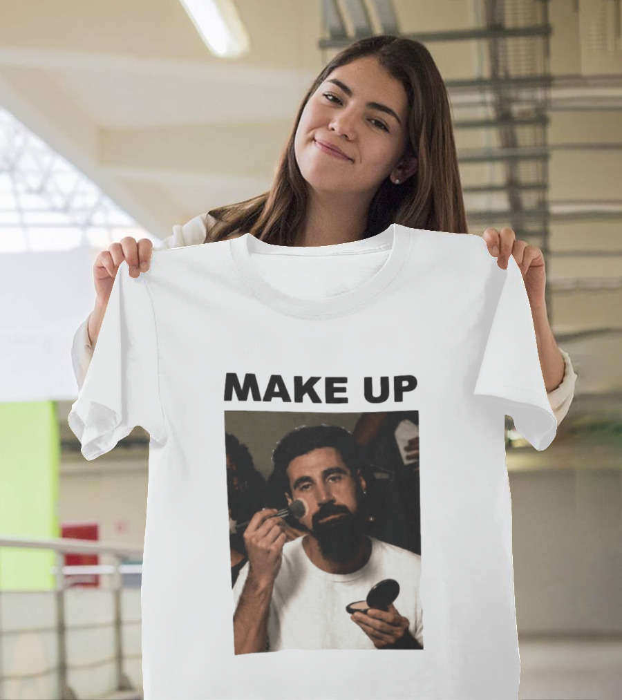 Soad Brazil Makeup Celebrity Face Applying Powder T-Shirt