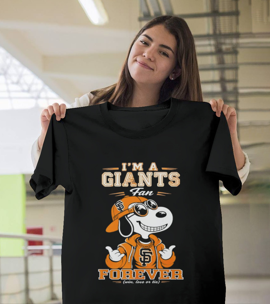 Snoopy I'm A Giants Fan Forever San Francisco Peanuts Baseball T-Shirt