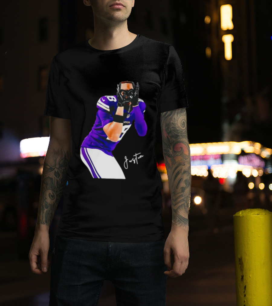Justin Jefferson Signature Minnesota Vikings Football Player Pose T-Shirt