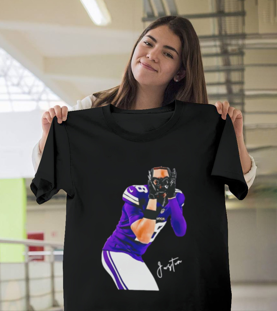 Justin Jefferson Signature Minnesota Vikings Football Player Pose T-Shirt