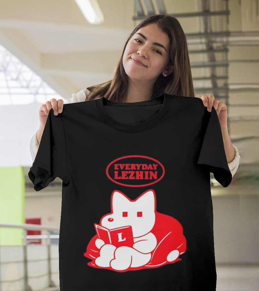 Everyday Lezhin Reading Webtoon Relaxing Cartoon Character With Book T-Shirt