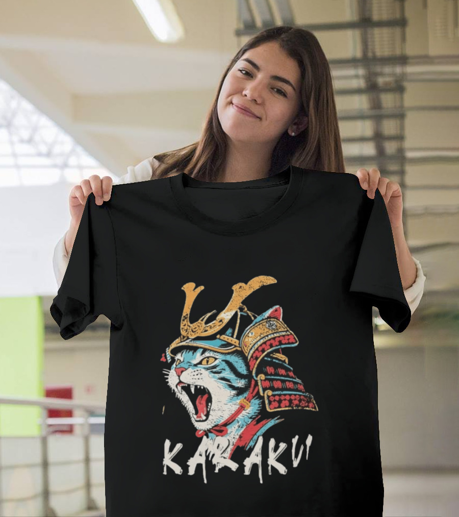 Karaku Distressed Samurai Cat With Helmet And Snarling Expression T-Shirt