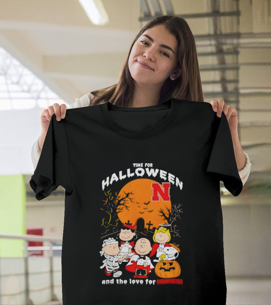 Time For Halloween Nebraska Cornhuskers Peanuts Characters T-Shirt