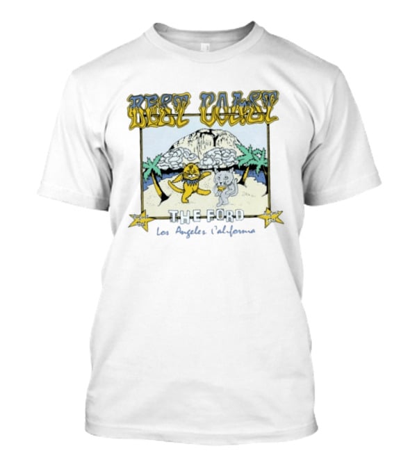 Best Coast The Ford Los Angeles California August 2022 Concert Cats And Mountains T-Shirt