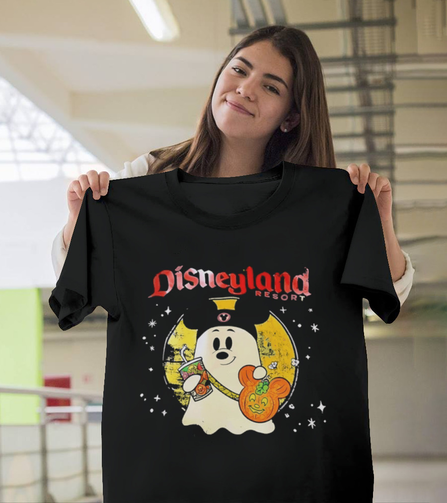 Distressed Disneyland Resort Mickey Mouse Ghost Halloween T-Shirt