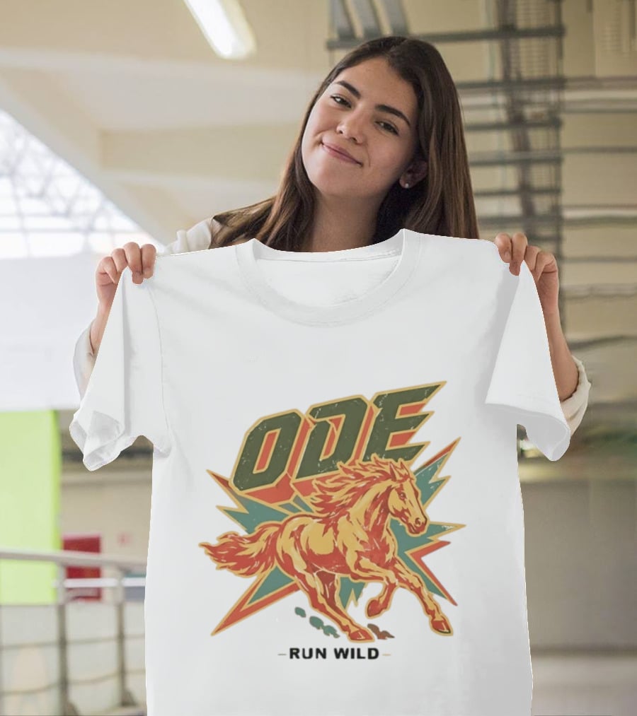 Ode Run Wild Distressed Horse Lightning Bolt Vintage Equine T-Shirt