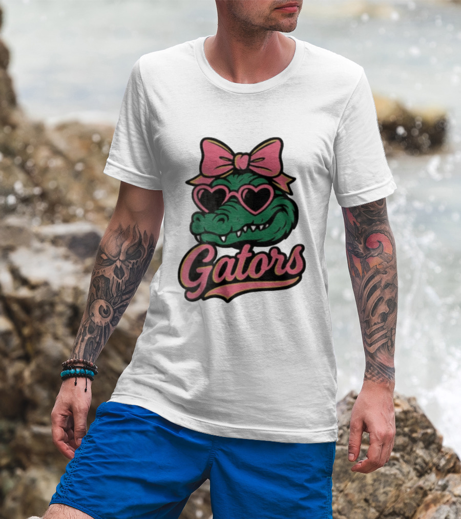 Florida Gators Green Alligator Pink Bow Heart Sunglasses T-Shirt