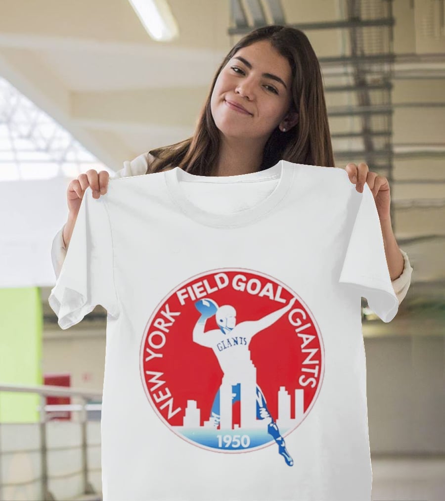 New York Field Goal Giants 1950 Football Red Skyline T-Shirt