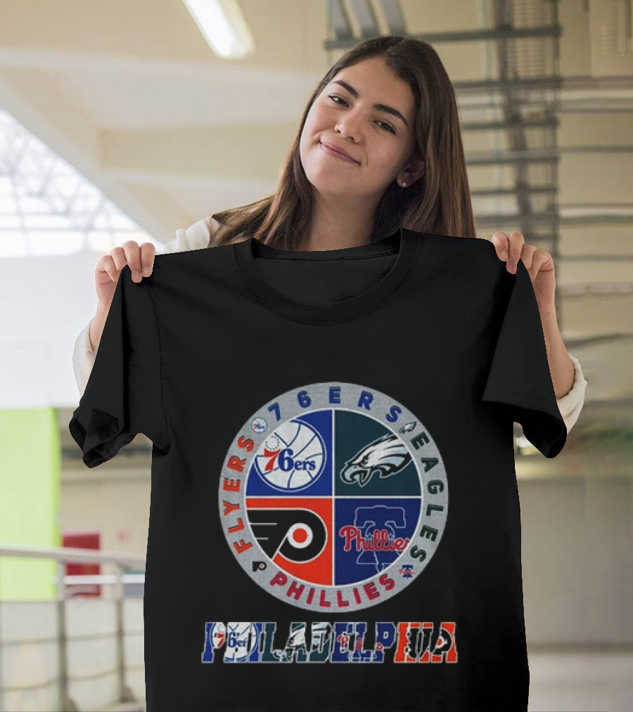 Philadelphia 76ers Eagles Phillies Flyers Team Circle T-Shirt