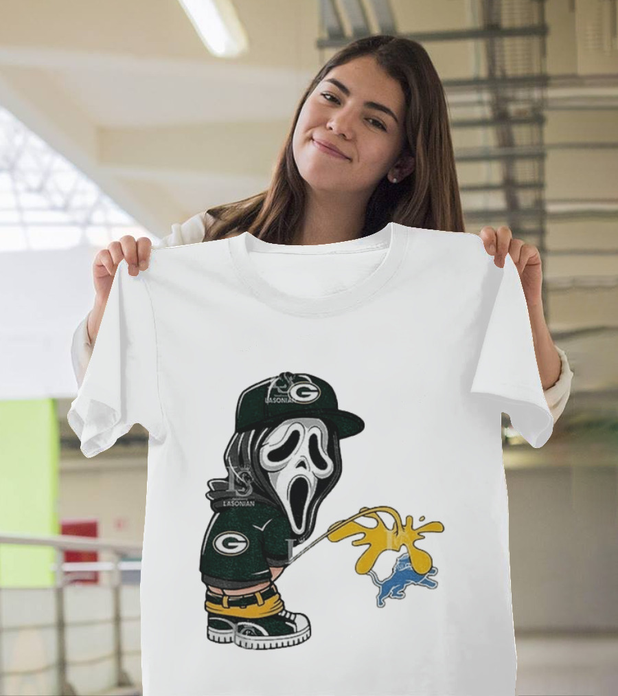 Green Bay Packers Ghostface Pissing On Detroit Lions NFL Rivalry T-Shirt