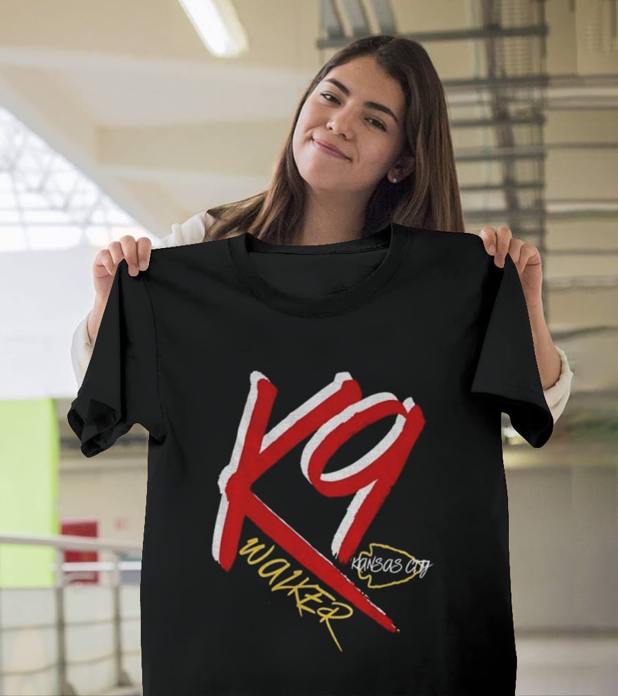 K9 Walker Kansas City Chiefs Football T-Shirt
